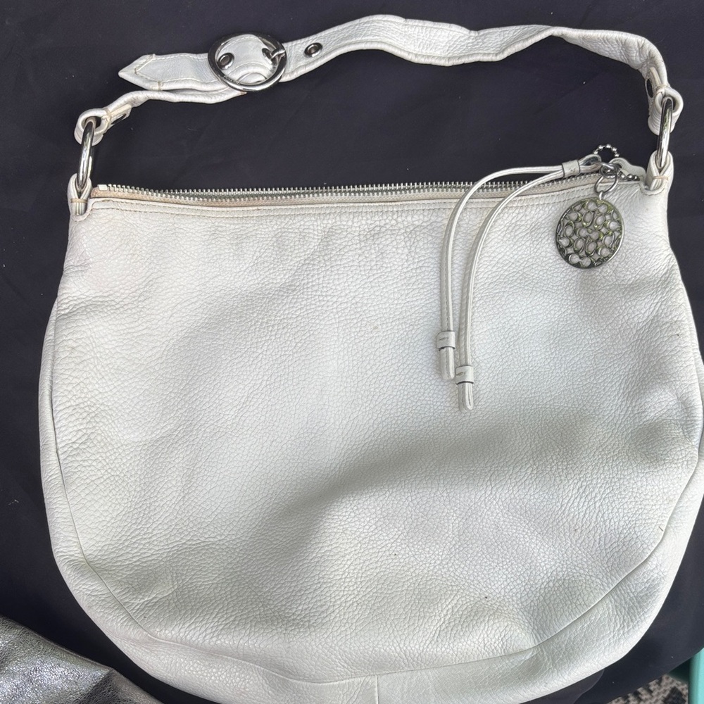 Coach White Leather Shoulder Bag with Charm
